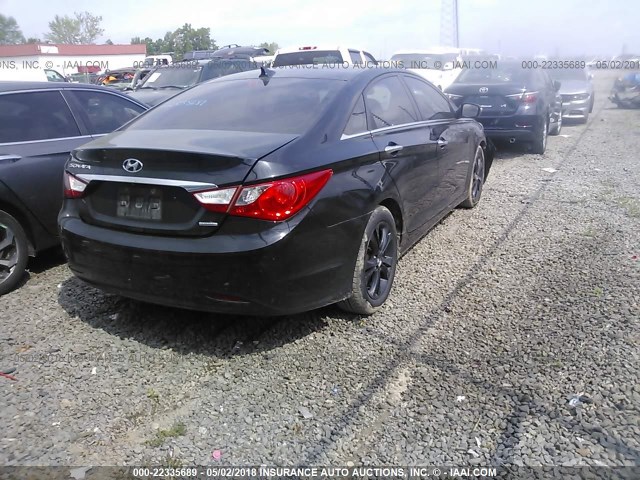 5NPEC4AC1BH023435 - 2011 HYUNDAI SONATA SE/LIMITED BLACK photo 4