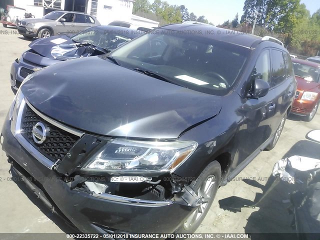 5N1AR2MN4DC641373 - 2013 NISSAN PATHFINDER S/SV/SL/PLATINUM 灰色 照片 2