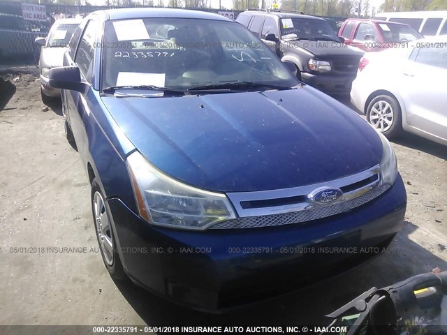 1FAHP32N18W138184 - 2008 FORD FOCUS S/SE BLUE photo 6