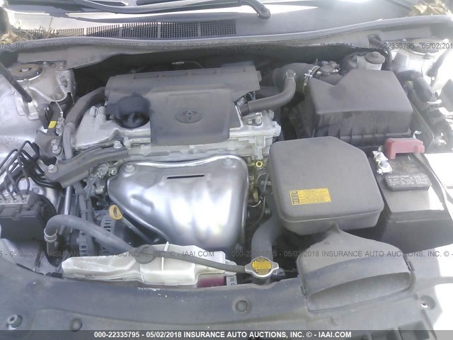 4T1BF1FK0EU821648 - 2014 TOYOTA CAMRY L/SE/LE/XLE 银色 照片 10