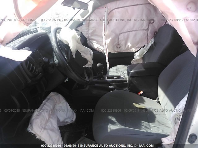 5TFRX5GN6GX063753 - 2016 TOYOTA TACOMA ACCESS CAB/SR/SR5 თეთრი ფოტო 5