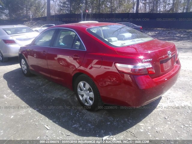 4T1BE46K17U032318 - 2007 TOYOTA CAMRY NEW GENERAT CE/LE/XLE/SE RED photo 3