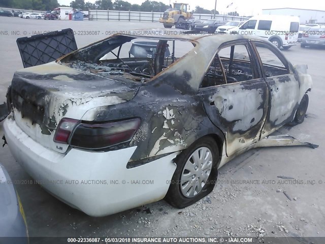 4T1BE46K77U649352 - 2007 TOYOTA CAMRY NEW GENERATION CE/LE/XLE/SE WHITE photo 4