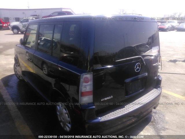 JTLKT334864092416 - 2006 TOYOTA SCION XB BLUE photo 3