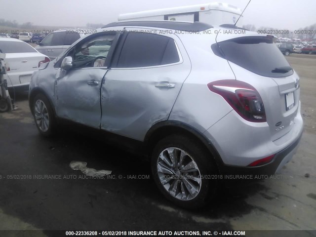 KL4CJASB1JB603215 - 2018 BUICK ENCORE PREFERRED Silber Foto 3