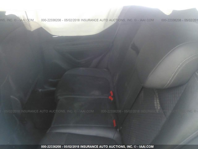 KL4CJASB1JB603215 - 2018 BUICK ENCORE PREFERRED Silber Foto 8