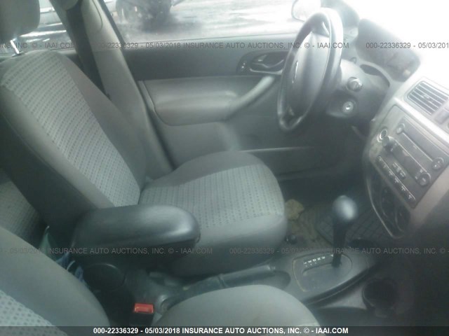 1FAFP34N67W235870 - 2007 FORD FOCUS ZX4/S/SE/SES 白色 照片 5