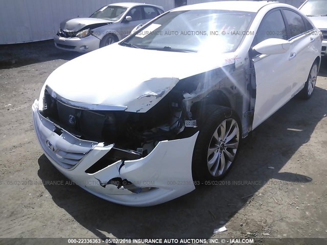 5NPEC4AC0BH001555 - 2011 HYUNDAI SONATA SE/LIMITED WHITE photo 6