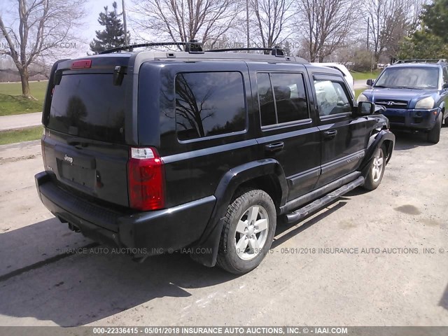 1J8HG48N48C142344 - 2008 JEEP COMMANDER SPORT BLACK photo 4