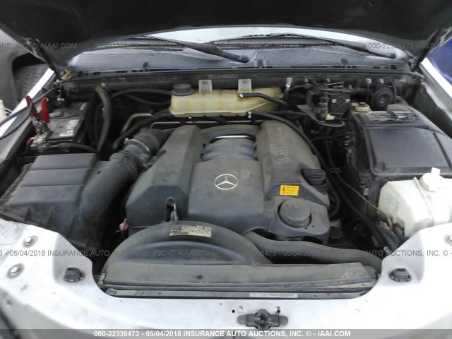 4JGAB57E74A459793 - 2004 MERCEDES-BENZ ML 350 SILVER photo 10