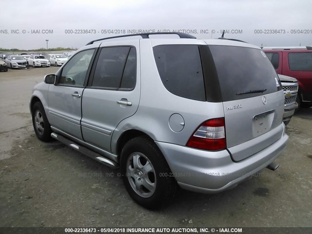 4JGAB57E74A459793 - 2004 MERCEDES-BENZ ML 350 SILVER photo 3