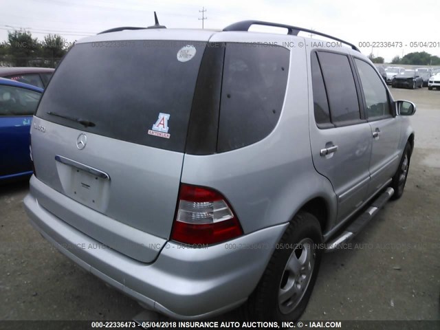 4JGAB57E74A459793 - 2004 MERCEDES-BENZ ML 350 SILVER photo 4