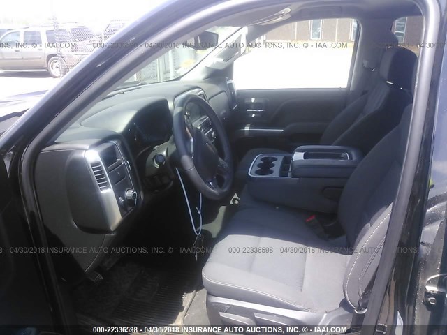 1GCRCREC3JZ143608 - 2018 CHEVROLET SILVERADO C1500 LT Schwarz Foto 5