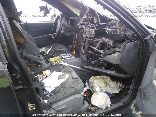 1J4GS48K95C615362 - 2005 JEEP GRAND CHEROKEE LAREDO/COLUMBIA/FREEDOM 黑色 照片 5