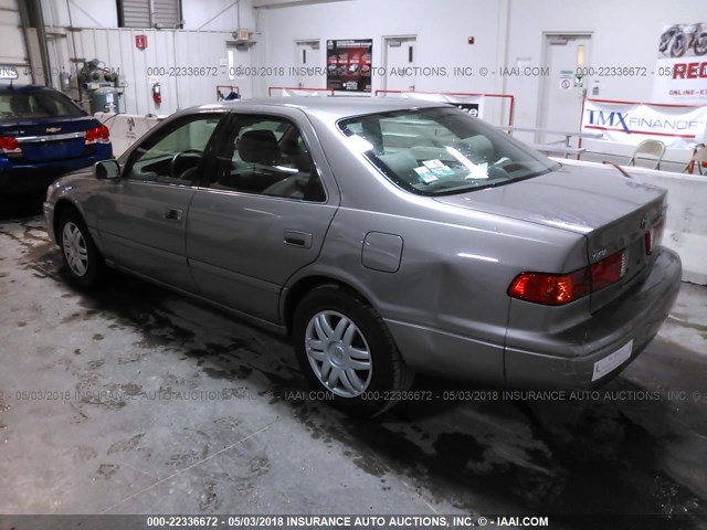 4T1BG22K51U108490 - 2001 TOYOTA CAMRY CE/LE/XLE GRAY photo 3