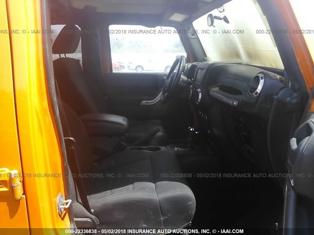 1C4HJWFG9CL182727 - 2012 JEEP WRANGLER UNLIMITE RUBICON ORANGE photo 5