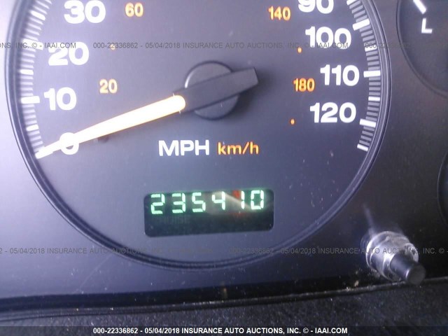 1J4GW48S74C269511 - 2004 JEEP GRAND CHEROKEE LAREDO/COLUMBIA/FREEDOM 银色 照片 7