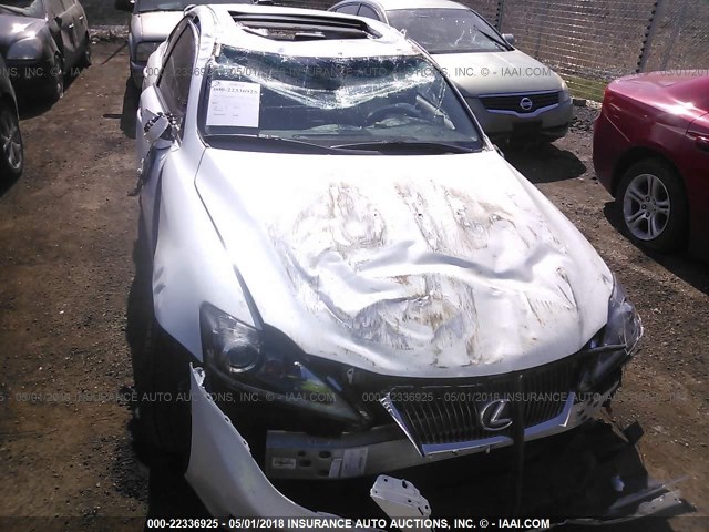 JTHCF5C27D5062525 - 2013 LEXUS IS 250 WHITE photo 6