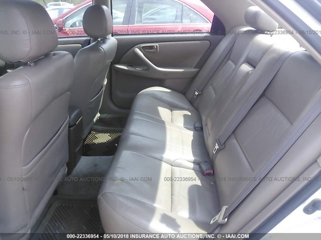4T1BF22K5VU033234 - 1997 TOYOTA CAMRY CE/LE/XLE WHITE photo 8