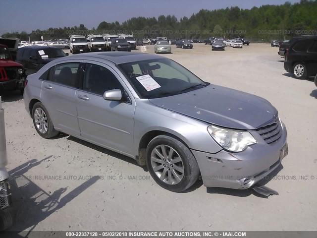 1C3CC5FD3AN133582 - 2010 CHRYSLER SEBRING LIMITED SILVER photo 1