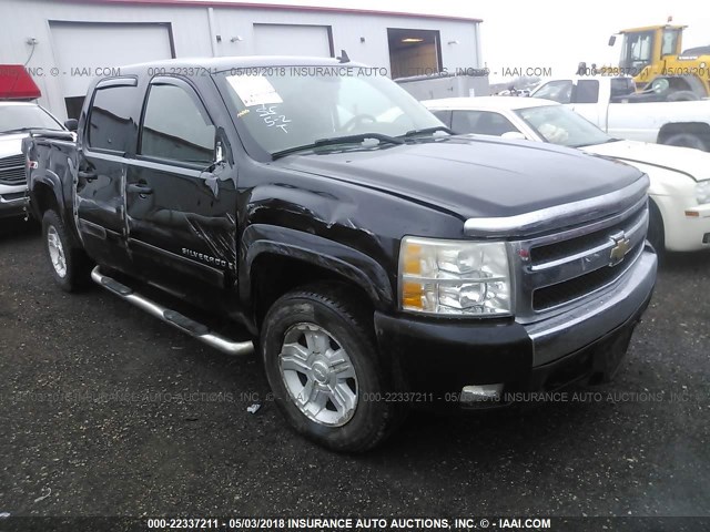 2GCEK13M271606483 - 2007 CHEVROLET SILVERADO K1500 CREW CAB BLACK photo 1