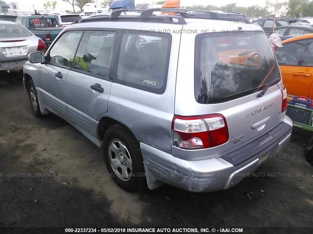 JF1SF65652H742928 - 2002 SUBARU FORESTER S 银色 照片 3