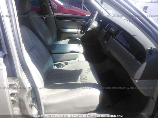 1LNHM81W64Y647448 - 2004 LINCOLN TOWN CAR EXECUTIVE/SIGNATURE Kahverengi fotoğraf 5