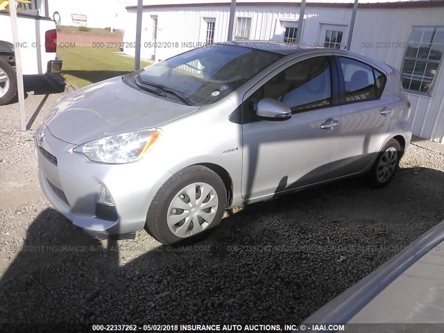 JTDKDTB38E1073303 - 2014 TOYOTA PRIUS C SILVER photo 2