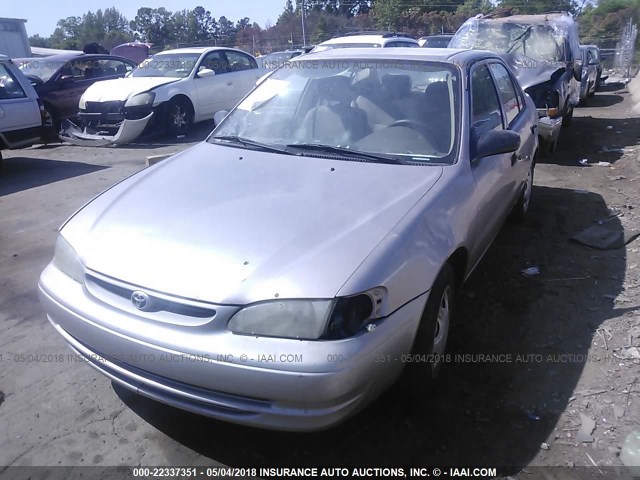 1NXBR12E0WZ126840 - 1998 TOYOTA COROLLA VE/CE/LE ნაცრისფერი ფოტო 2