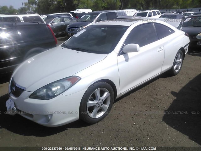 4T1CA38P06U102635 - 2006 TOYOTA CAMRY SOLARA SE/SLE WHITE photo 2