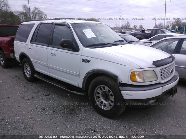 1FMRU15LXYLC22829 - 2000 FORD EXPEDITION XLT Weiß Foto 1
