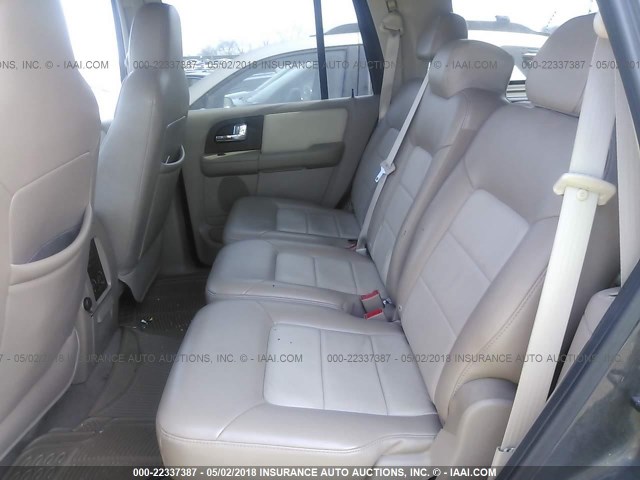 1FMFU18536LA03479 - 2006 FORD EXPEDITION EDDIE BAUER GRAY photo 8