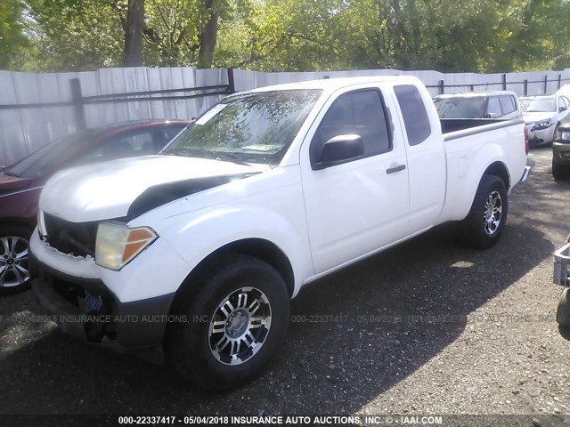 1N6BD06TX6C473858 - 2006 NISSAN FRONTIER KING CAB XE WHITE photo 2