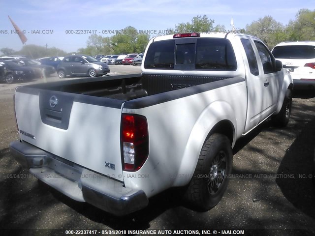 1N6BD06TX6C473858 - 2006 NISSAN FRONTIER KING CAB XE WHITE photo 4