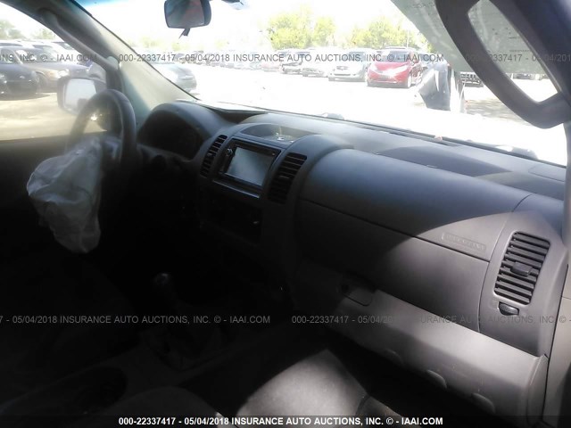 1N6BD06TX6C473858 - 2006 NISSAN FRONTIER KING CAB XE WHITE photo 5