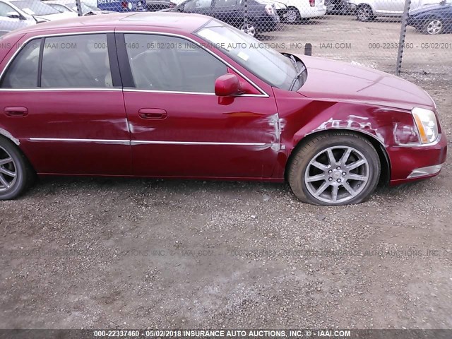 1G6KD57967U189113 - 2007 CADILLAC DTS RED photo 6