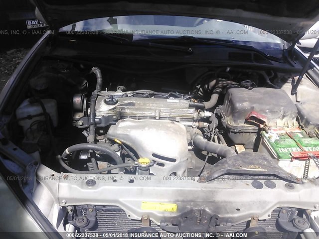 4T1BE32K13U767309 - 2003 TOYOTA CAMRY LE/XLE/SE ვერცხლისფერი ფოტო 10