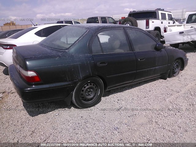 1NXBB02E9VZ622460 - 1997 TOYOTA COROLLA DX GREEN photo 4