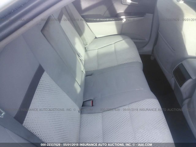 4T1BF1FK0EU840071 - 2014 TOYOTA CAMRY L/SE/LE/XLE 银色 照片 8