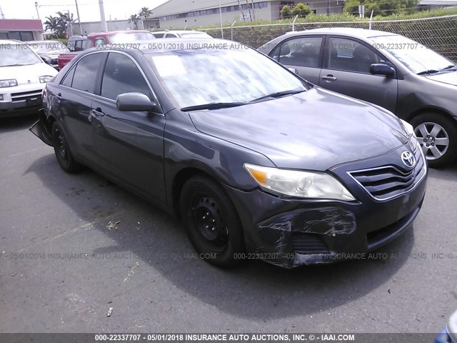 4T1BF3EK3BU196977 - 2011 TOYOTA CAMRY SE/LE/XLE Сұр фото 1