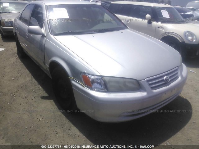 4T1BG22K8YU668207 - 2000 TOYOTA CAMRY CE/LE/XLE 银色 照片 6