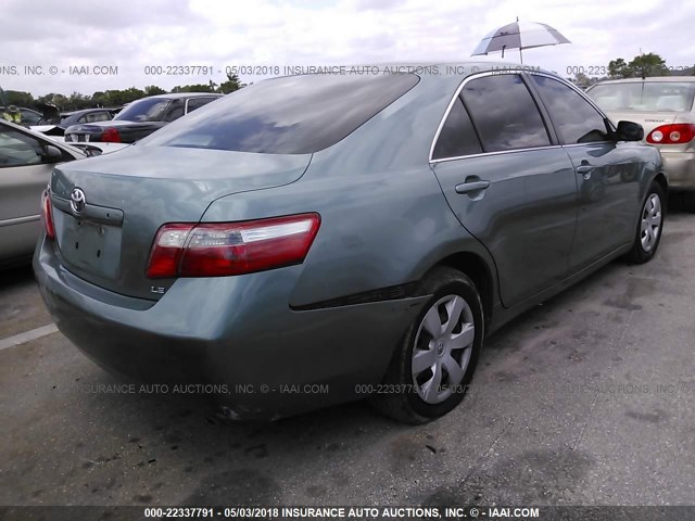 4T1BE46K67U582307 - 2007 TOYOTA CAMRY NEW GENERAT CE/LE/XLE/SE GREEN photo 4