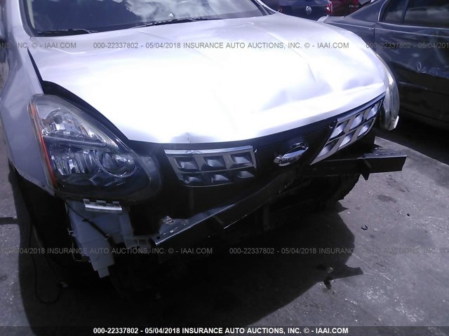 JN8AS5MT2EW611916 - 2014 NISSAN ROGUE SELECT S SILVER photo 6