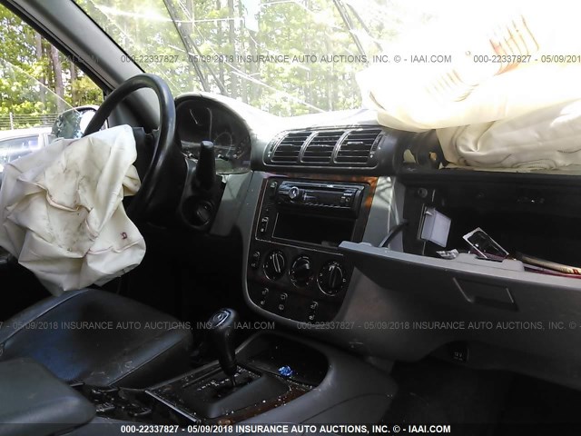 4JGAB54E0WA017610 - 1998 MERCEDES-BENZ ML 320 WHITE photo 5