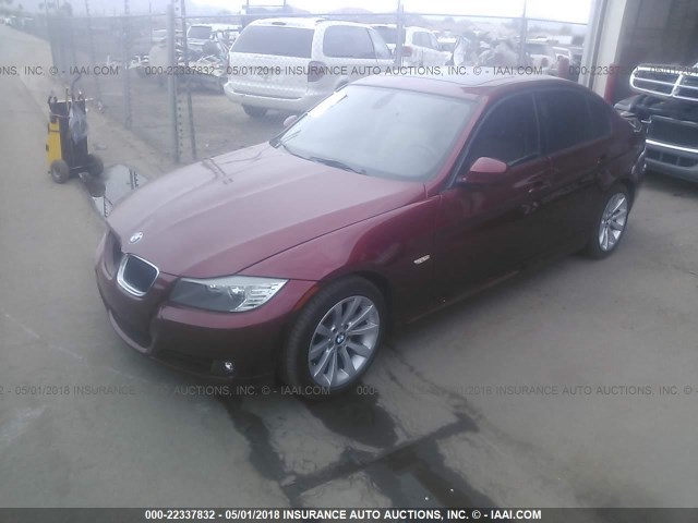 WBAPH5G52BNM82625 - 2011 BMW 328 I SULEV RED photo 2