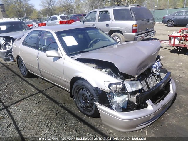 4T1BG22K9YU670998 - 2000 TOYOTA CAMRY CE/LE/XLE GOLD photo 1