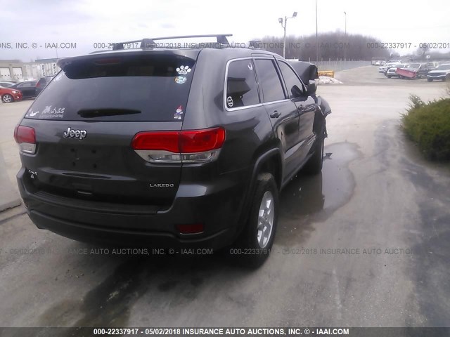 1C4RJFAG2EC333843 - 2014 JEEP GRAND CHEROKEE LAREDO GRAY photo 4