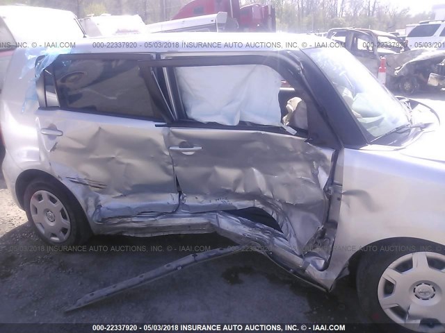 JTLKE50E991084124 - 2009 TOYOTA SCION XB SILVER photo 6