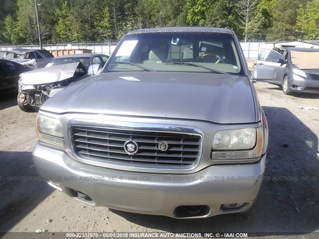 1GYEK63RXYR224066 - 2000 CADILLAC ESCALADE LUXURY ბეჟი ფოტო 6