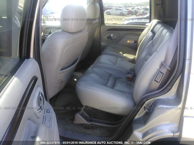 1GYEK63RXYR224066 - 2000 CADILLAC ESCALADE LUXURY ბეჟი ფოტო 8